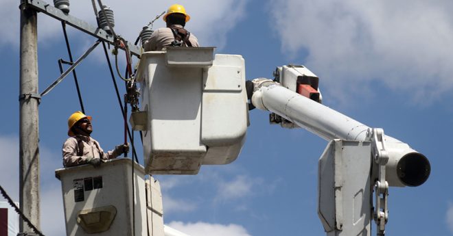 La cartera vencida de la Comisión Federal de Electricidad ascendió de 38 mil 638 millones de pesos en 2016 a 47 mil 582 millones en 2018