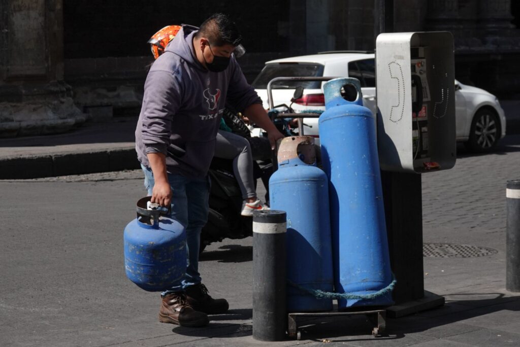 Precios del gas LP bajan otra vez en CDMX; esto costará