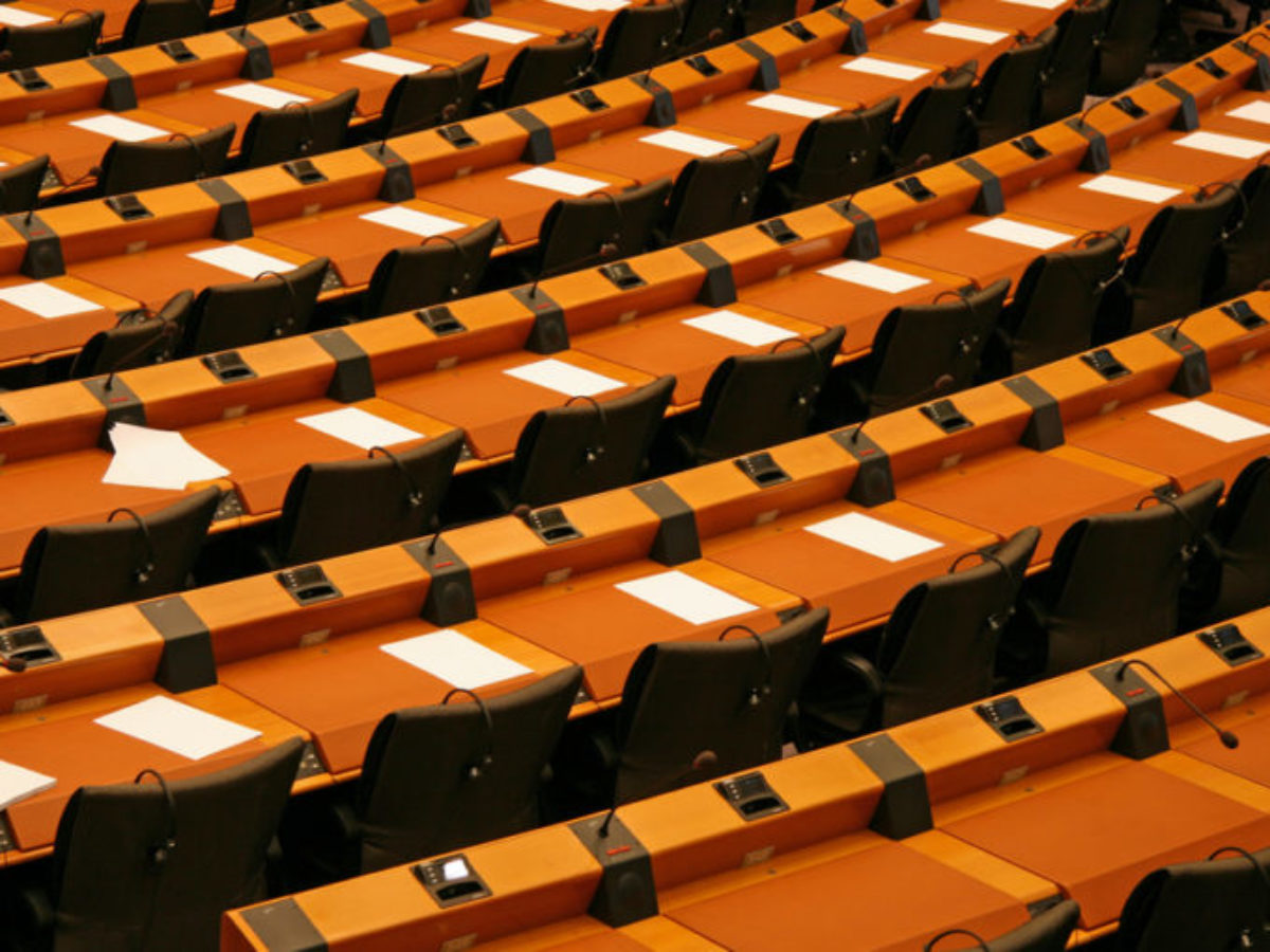 Socialdemócrata es el camino Reporte Indigo